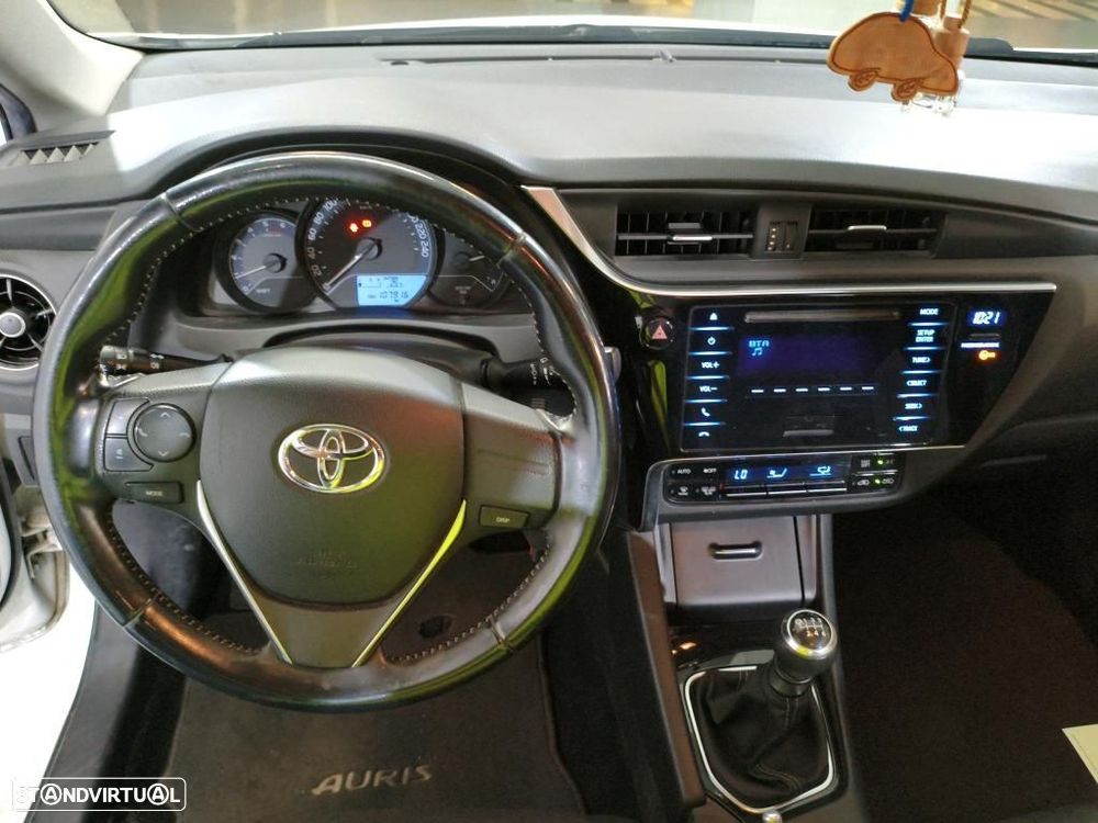 Toyota Auris 1.4 D-4D ACtive+AC - 5