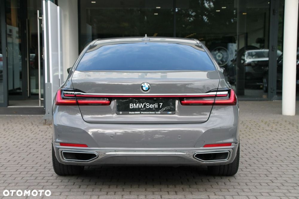 BMW Seria 7 740d xDrive - 4