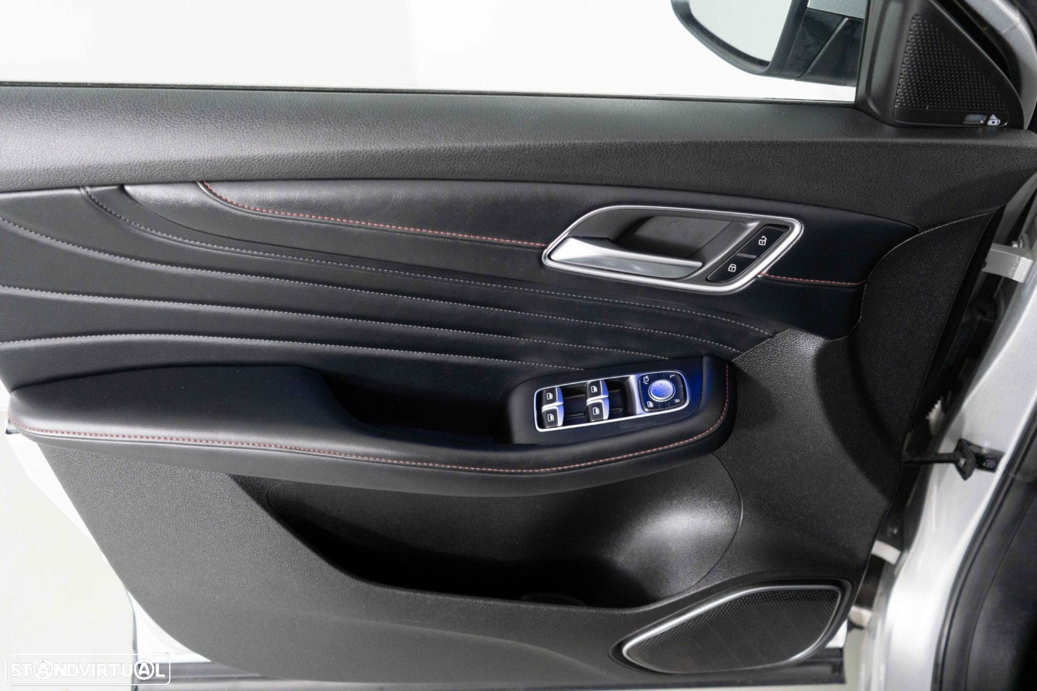 MG EHS 1.5 T-GDI Plug-in Hybrid Luxury - 21