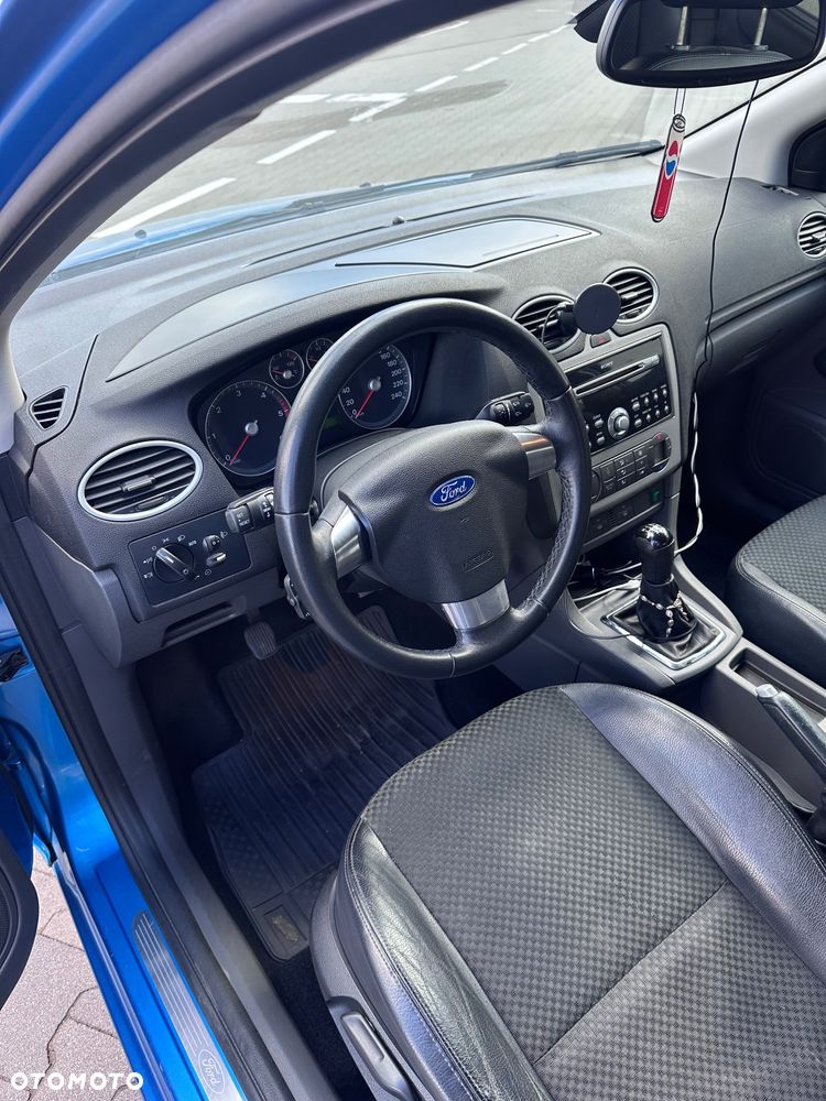 Ford Focus 2.0 TDCi DPF Titanium - 3