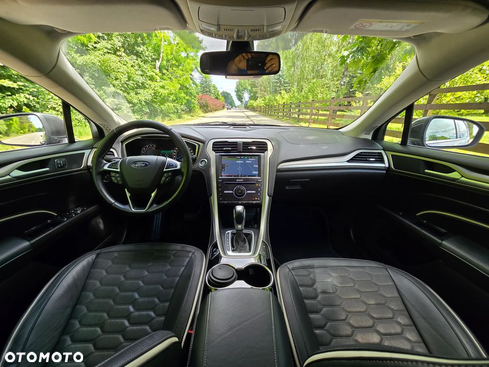 Ford Mondeo 2.0 TDCi PowerShift-Aut Allrad Vignale - 7