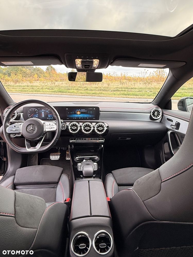 Mercedes-Benz CLA 250 4-Matic AMG Line 7G-DCT - 15