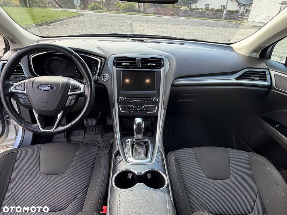 Ford Mondeo 2.0 TDCi Titanium PowerShift - 12