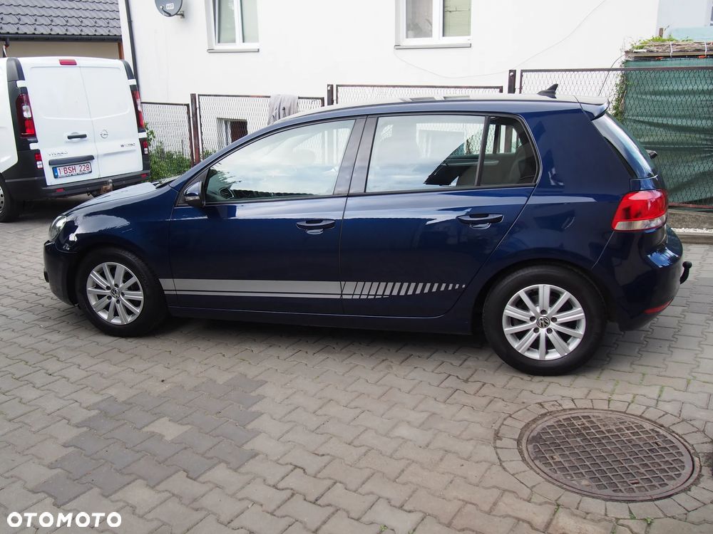Volkswagen Golf 1.6 TDI DPF Trendline - 9
