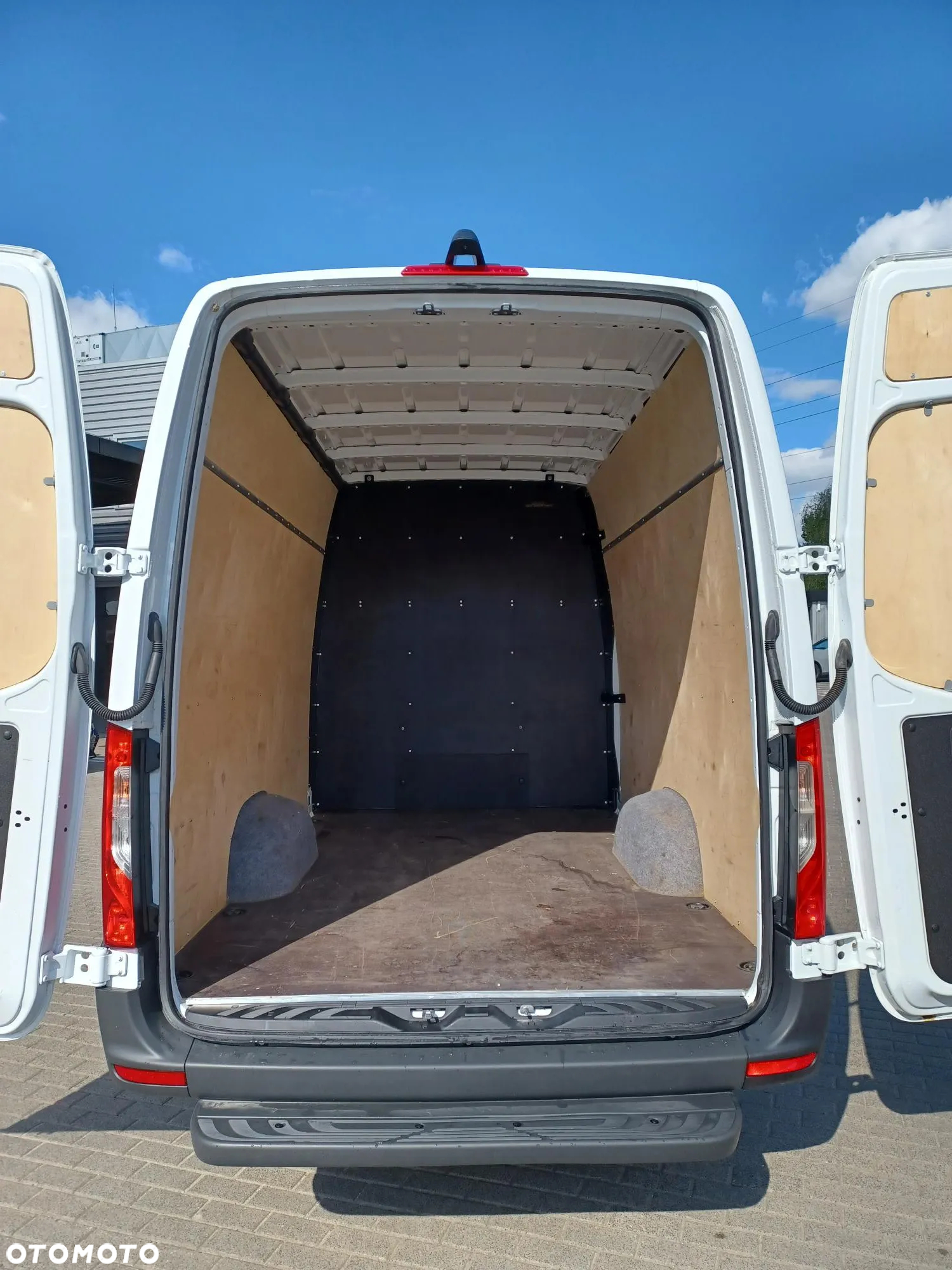 Mercedes-Benz Sprinter 315 - 19