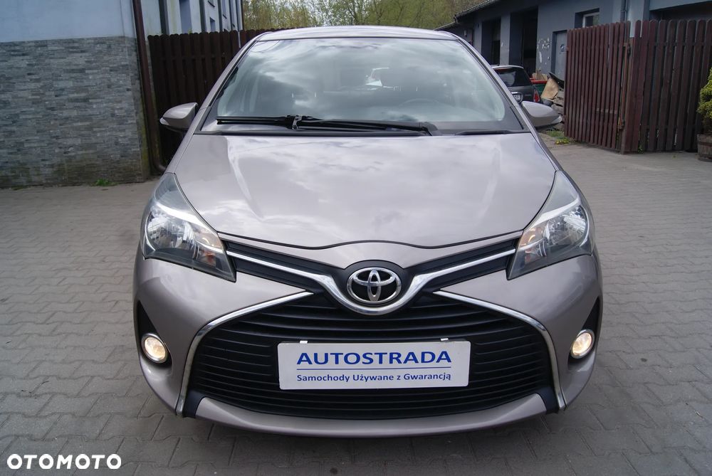 Toyota Yaris 1.33 Premium EU6 - 7