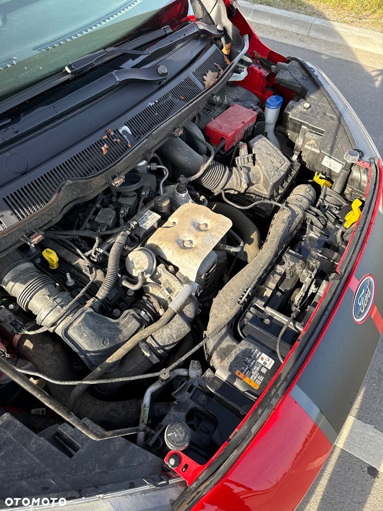 Ford Tranzit Courier - 20