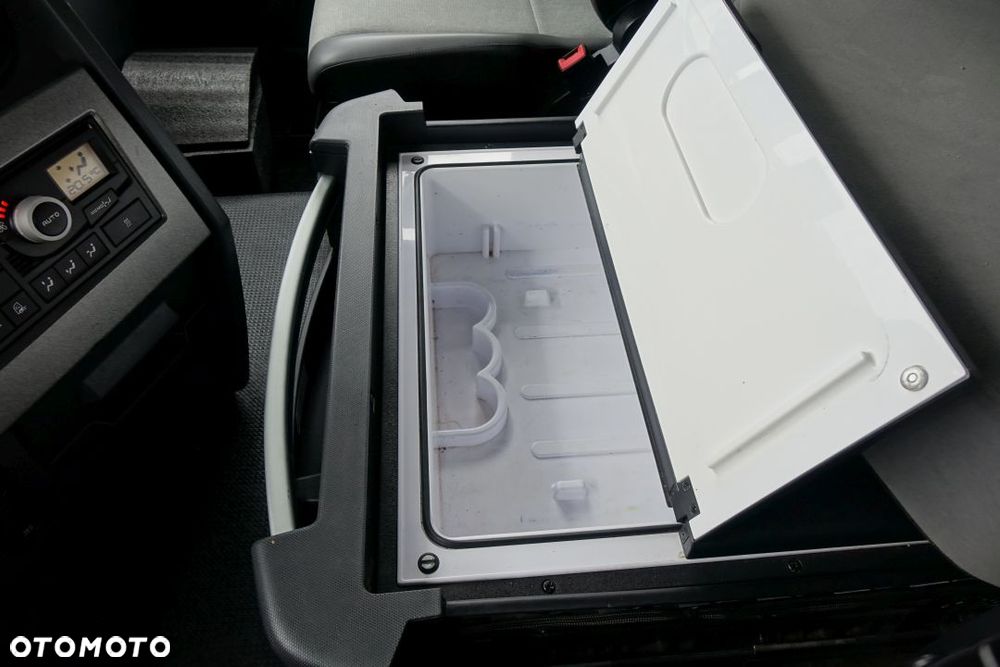 Renault GAMA T480 COMFORT / EURO 6 / STANDARD / AUTOMAT / RETARDER / KLIMATYZACJA POSTOJOWA / LODÓWKA / ALUMINIOWE FELGI - 28