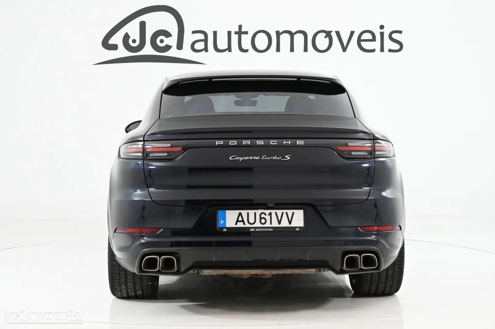 Porsche Cayenne Coupé Turbo S E-Hybrid - 9
