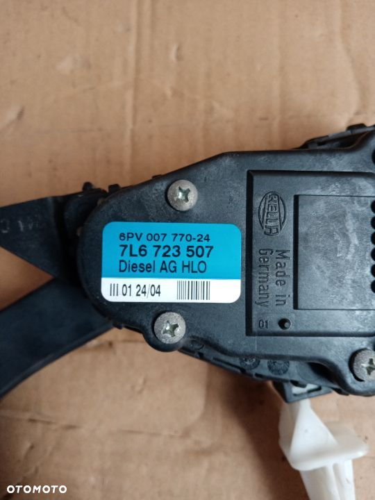 Pedał potencjometr gazu VW Touarg 7L6723507 - 4