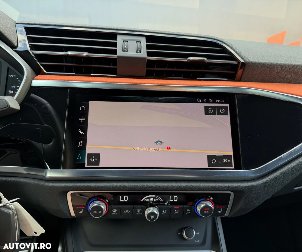 Audi Q3 35 TDI S tronic S line - 20