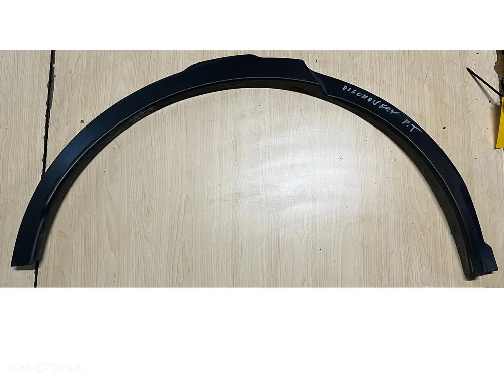 Listwa błotnika nadkole tylne prawe FK72-290E22 Land Rover Discovery Sport L550 - 1