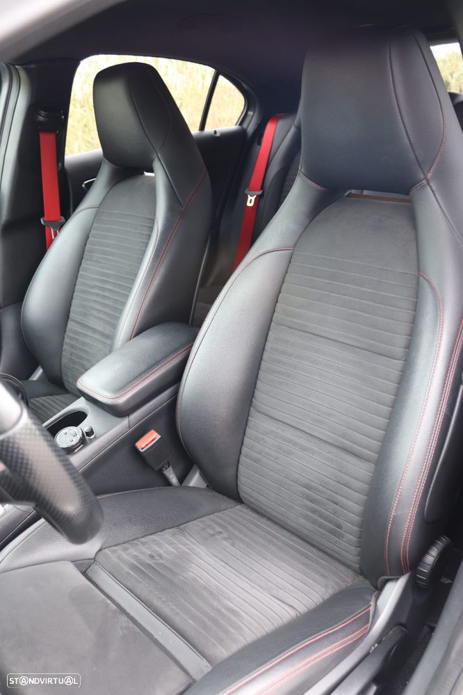 Mercedes-Benz A 45 AMG - 6