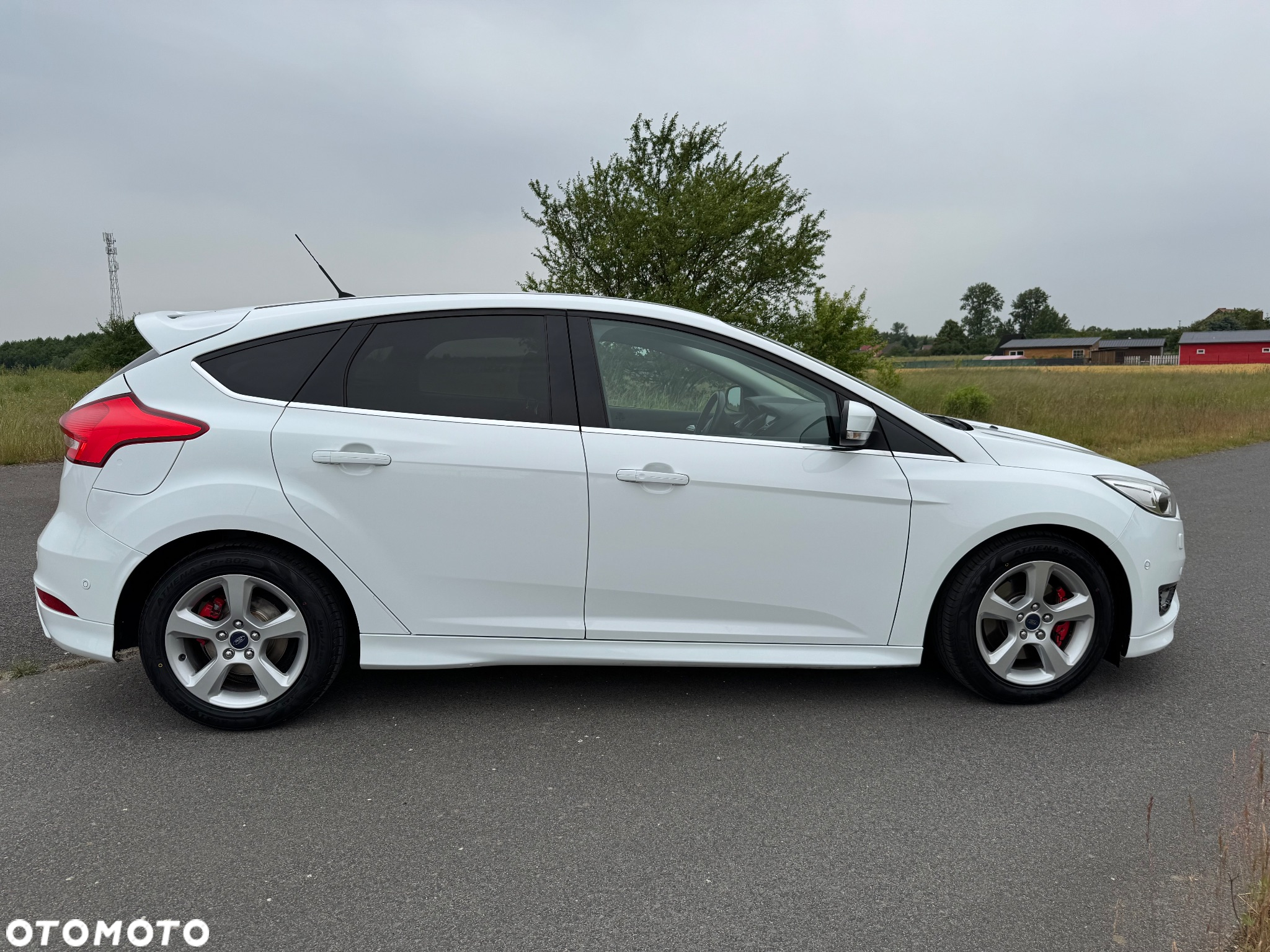 Ford Focus 1.5 EcoBoost Start-Stopp-System ST-LINE - 6