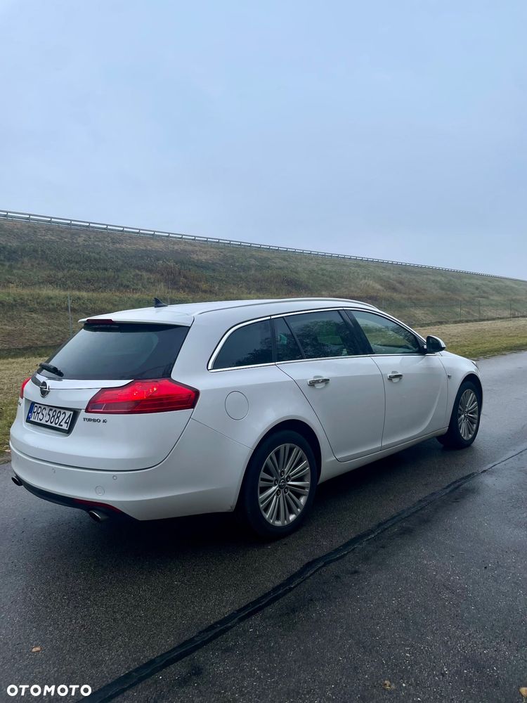 Opel Insignia 2.0 T Cosmo 4x4 - 5