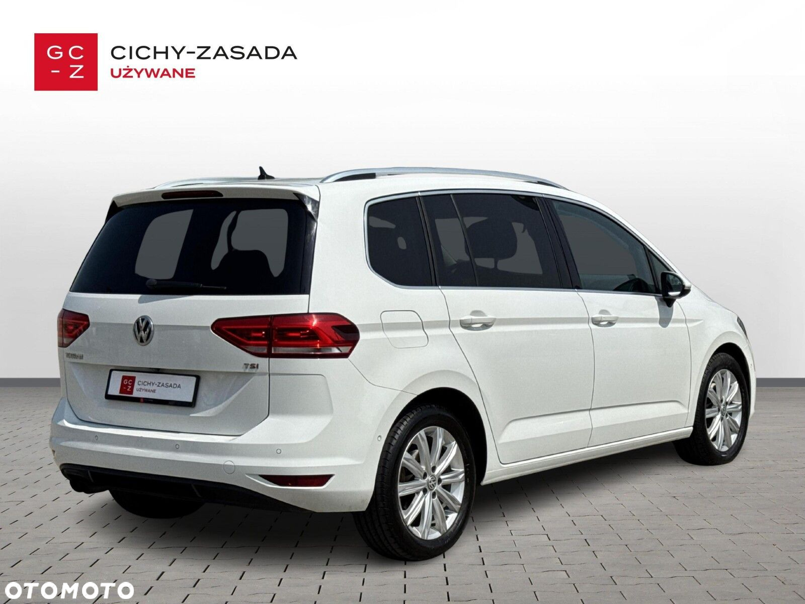 Volkswagen Touran 1.4 TSI BMT Highline DSG - 5