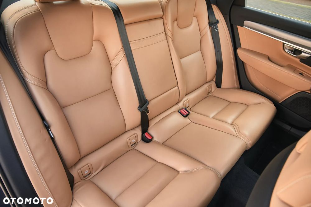 Volvo S90 D5 AWD Geartronic Inscription - 6