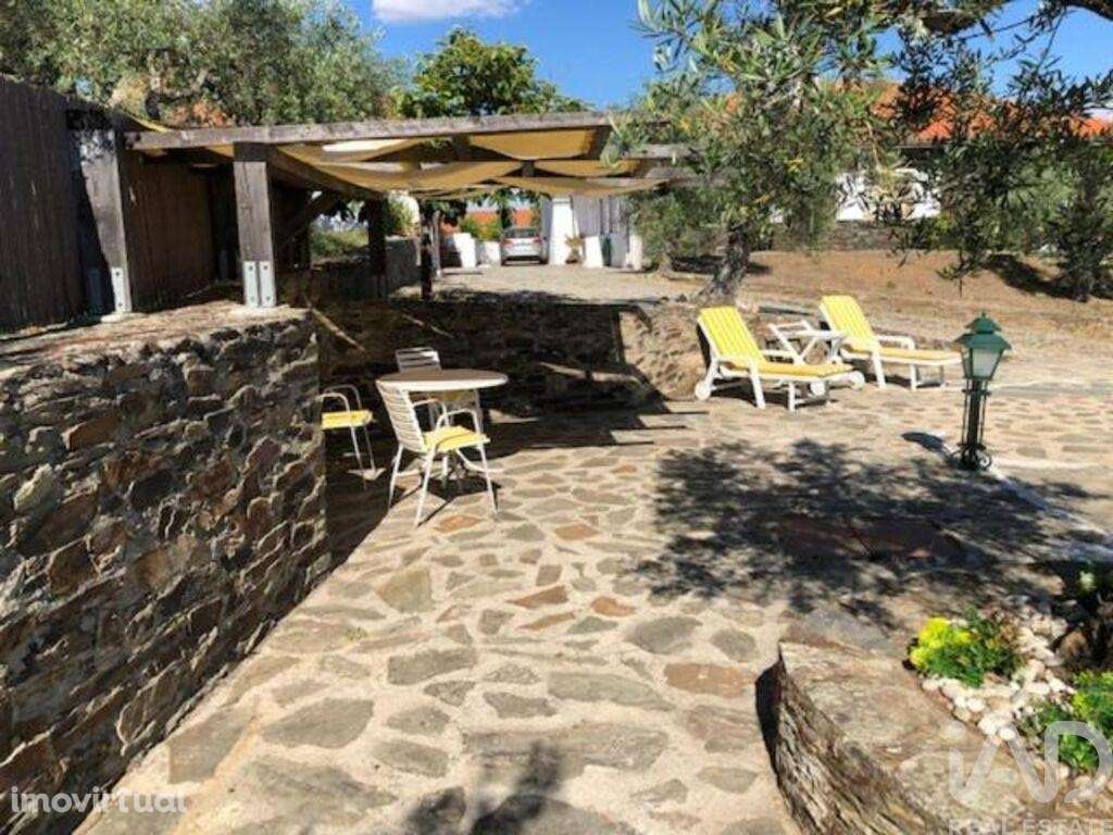 Quinta T4 em Meirinhos de 150,00 m2 - Grande imagem: 3/28