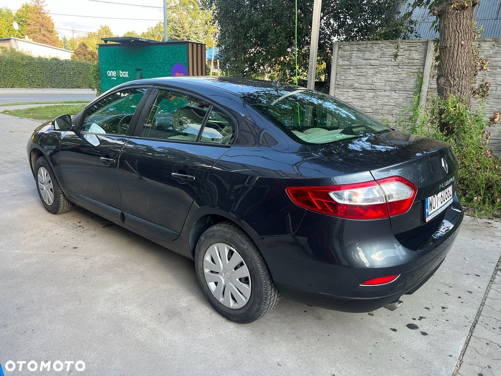 Renault Fluence 1.6 16V Expression - 8