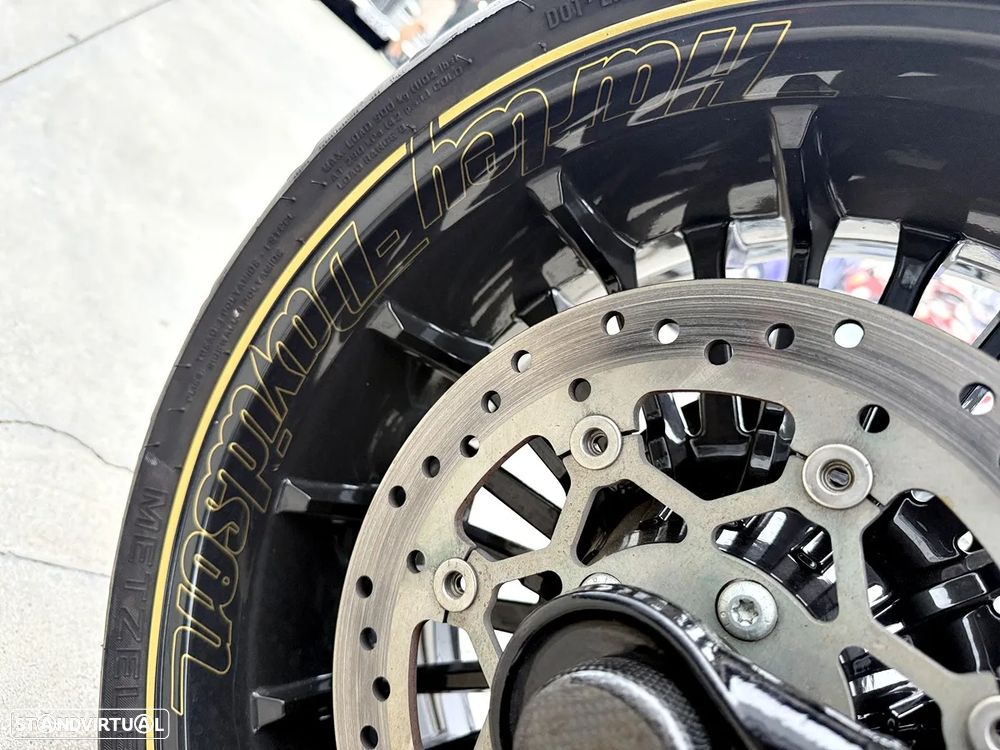 Harley-Davidson Breakout 117 Masterpiece 1 of 1 - 21