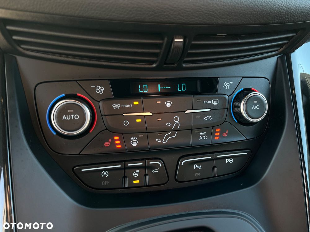 Ford Kuga 2.0 EcoBoost 4x4 ST-Line - 15