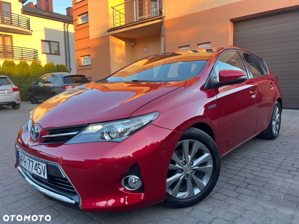 Toyota Auris - 12