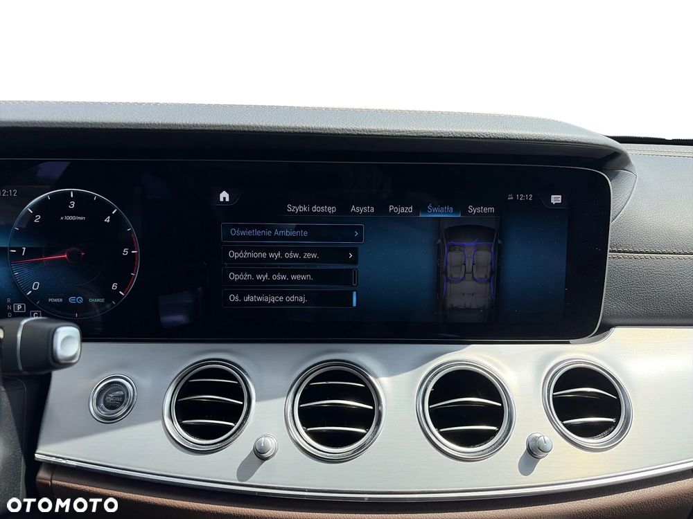Mercedes-Benz Klasa E 220 d 4-Matic Exclusive - 28