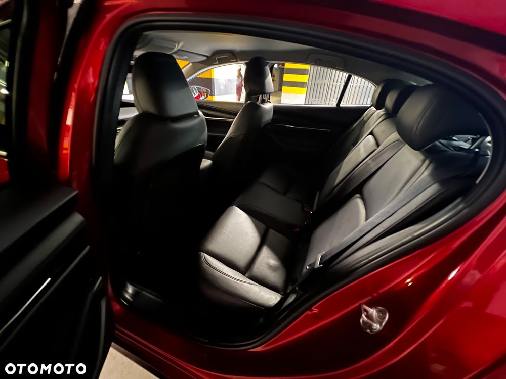 Mazda 3 2.0 mHEV Hikari - 9