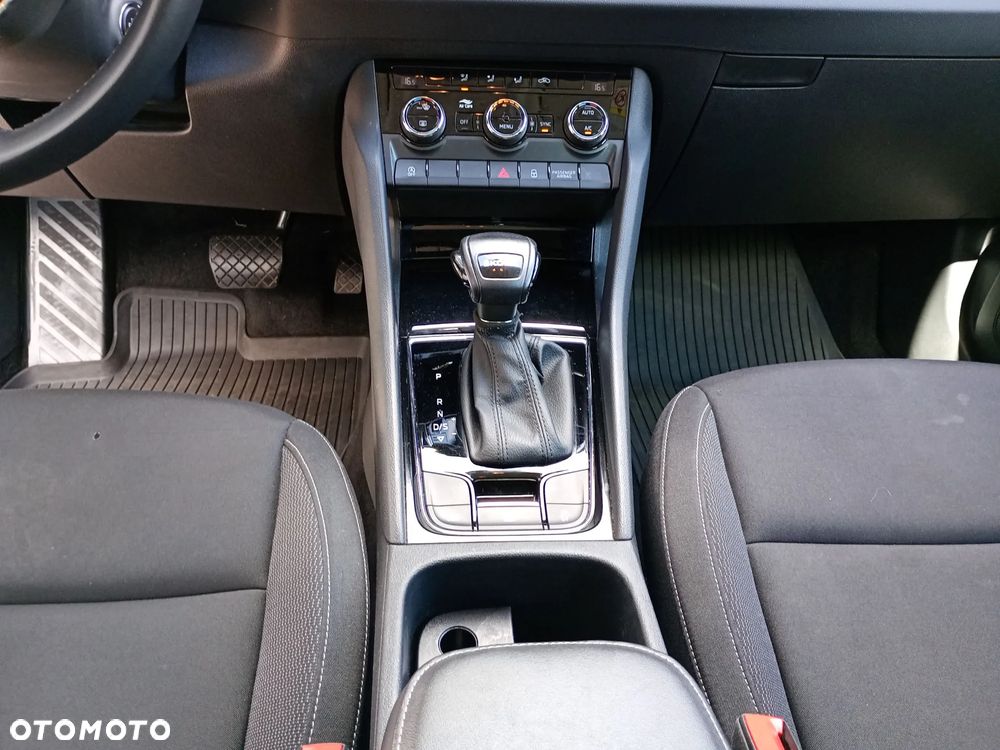 Skoda Karoq 1.5 TSI ACT Ambition DSG - 11