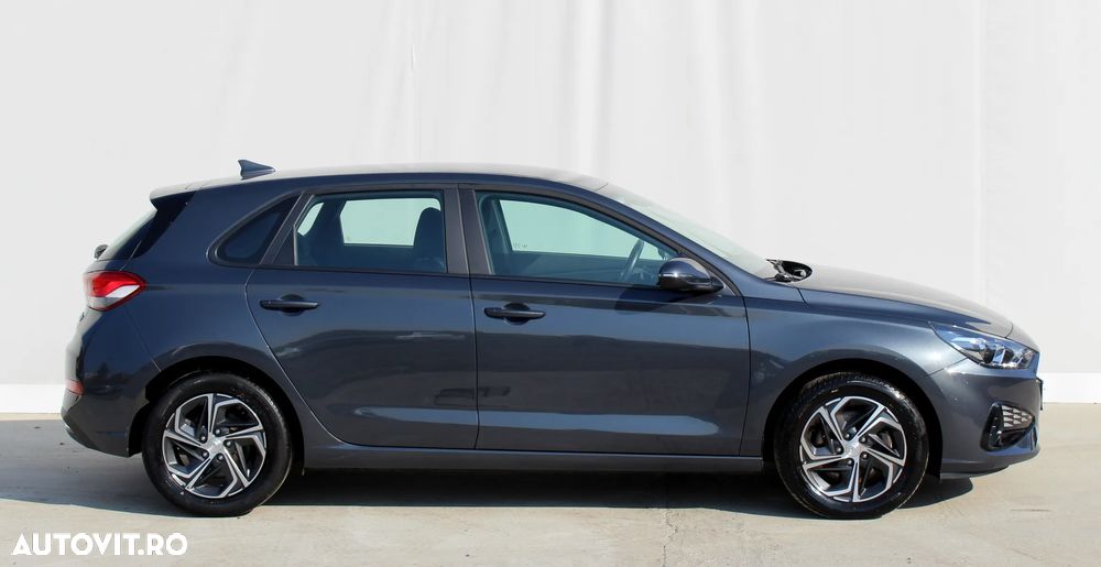 Hyundai i30 1.6 CRDI DCT Select - 22