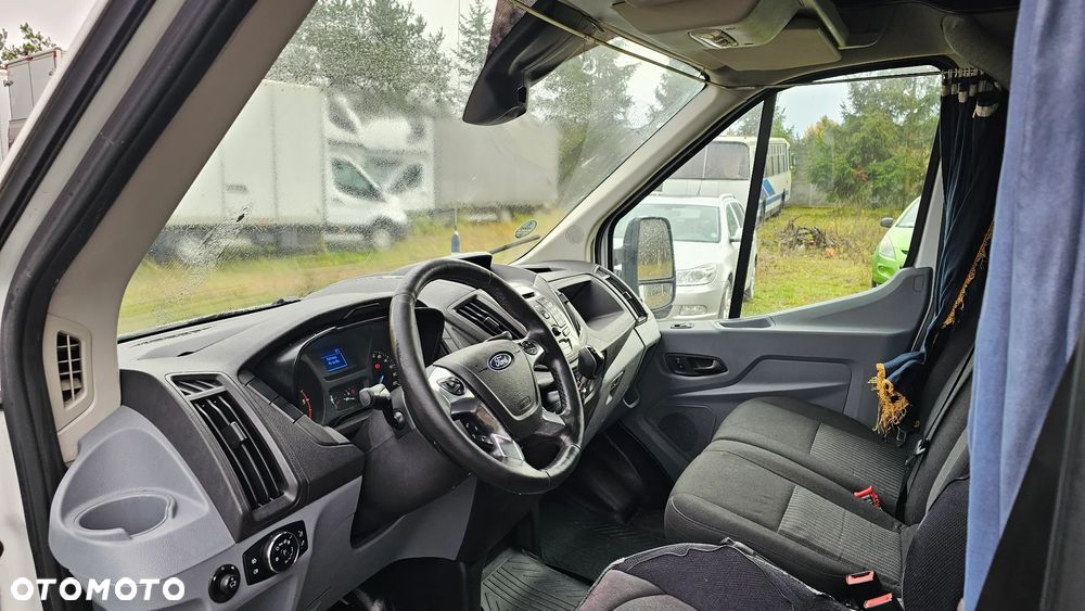 Ford Transit - 21
