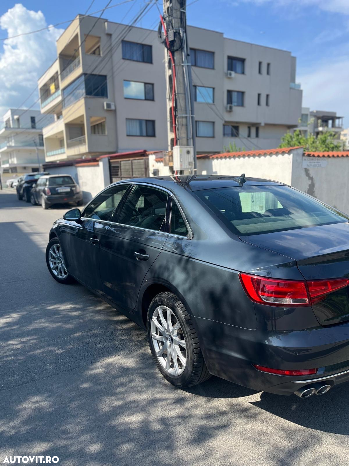 Audi A4 - 8