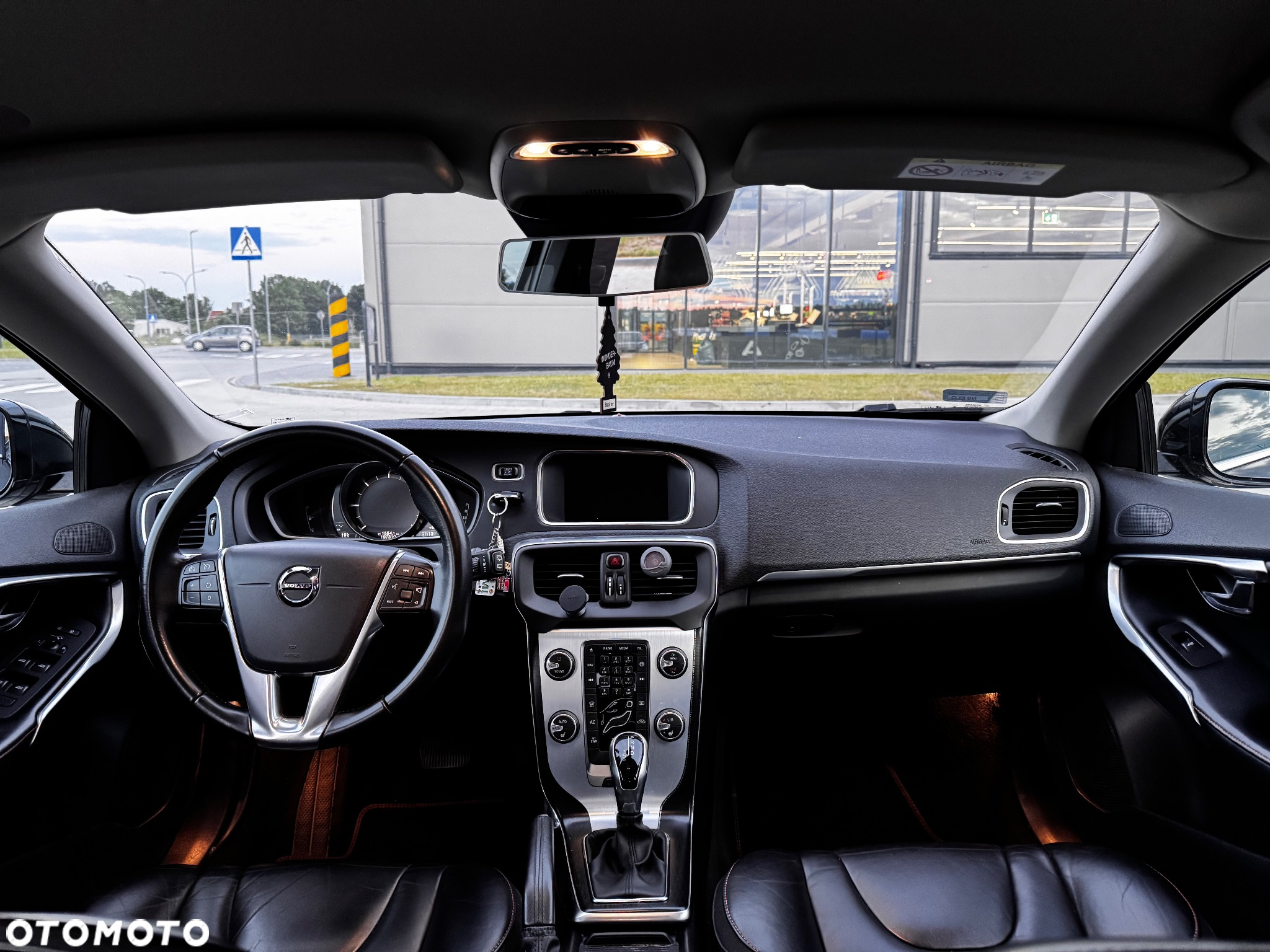 Volvo V40 - 9