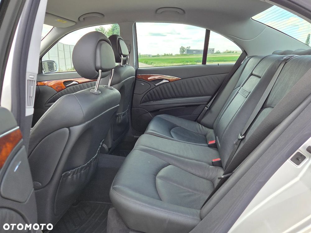 Mercedes-Benz Klasa E 200 Kompressor Automatik Elegance Sport Edition - 11