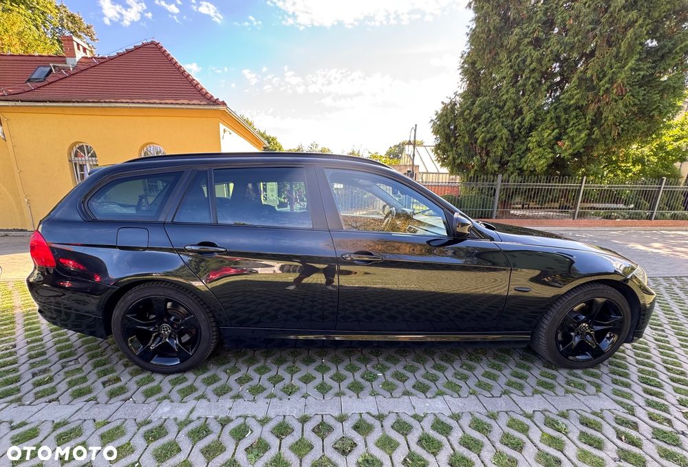 BMW Seria 3 320d - 4