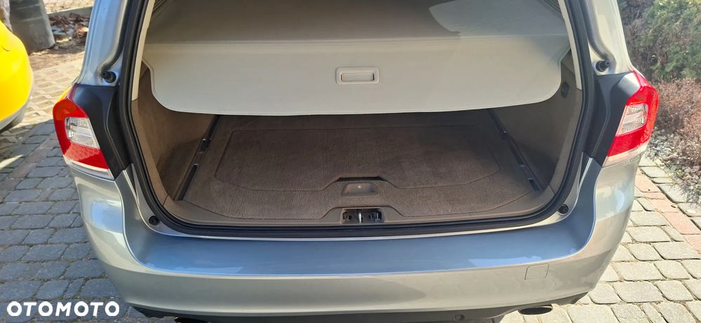 Volvo V70 T6 AWD Geartronic Momentum - 11