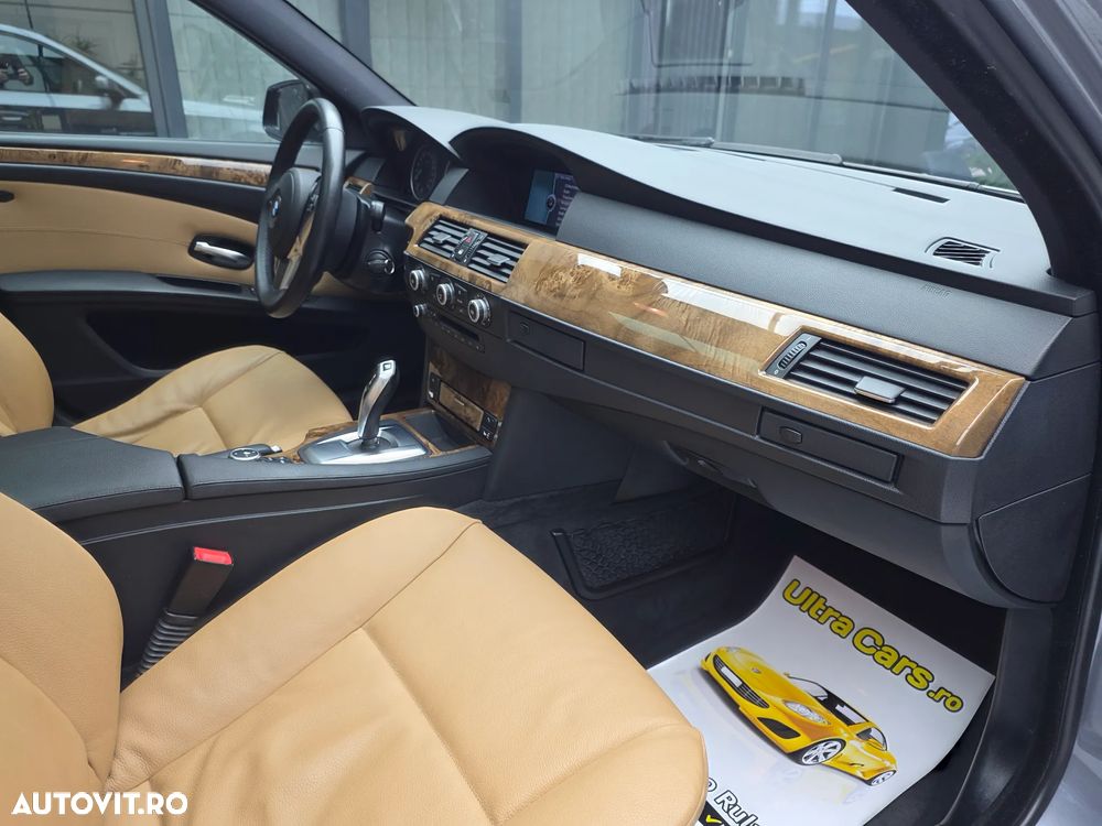 BMW Seria 5 520d Aut. Edition Lifestyle - 12