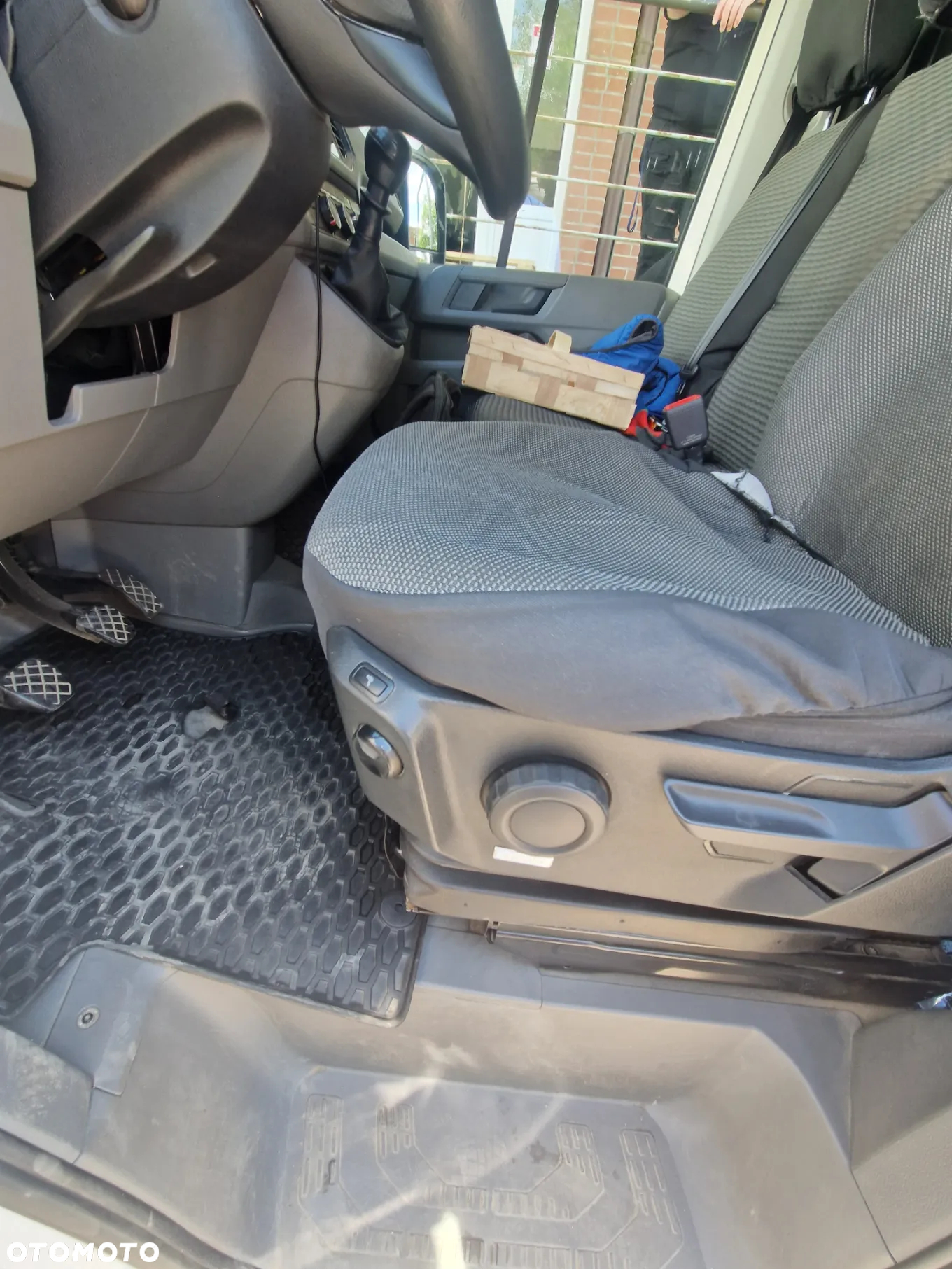 Volkswagen CRAFTER - 9