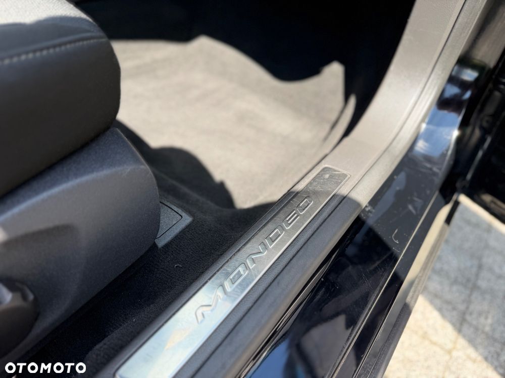 Ford Mondeo - 19