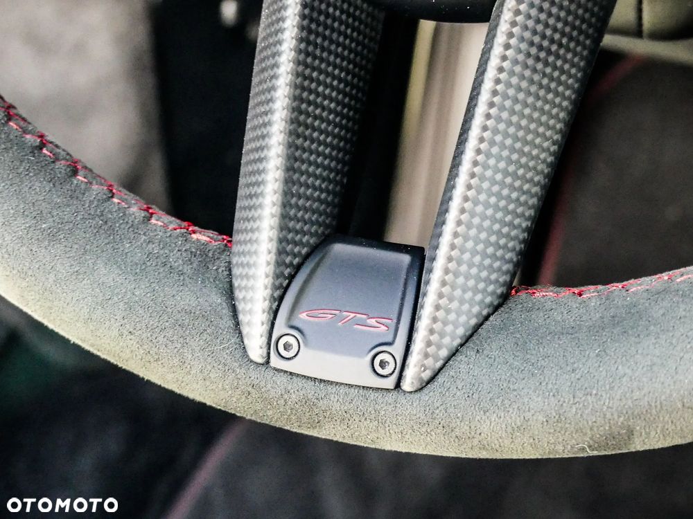 Porsche 911 Carrera T-Hybrid GTS - 19