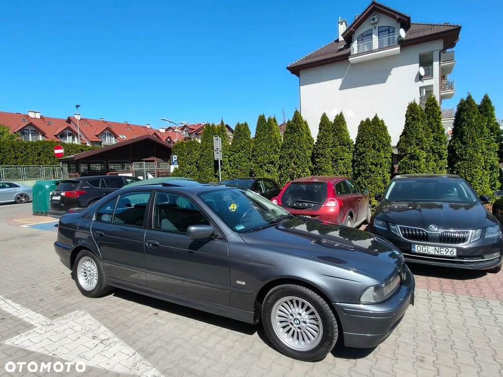 BMW Seria 5 - 1