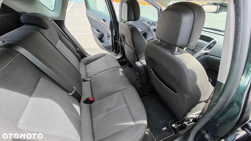 Opel Astra 1.4 T Cosmo - 9