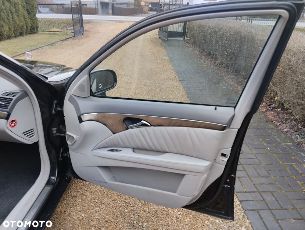 Mercedes-Benz Klasa E 500 7G-TRONIC Avantgarde - 10