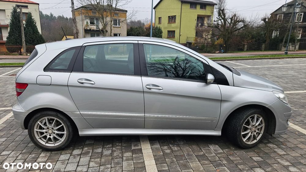 Mercedes-Benz Klasa B 200 - 4