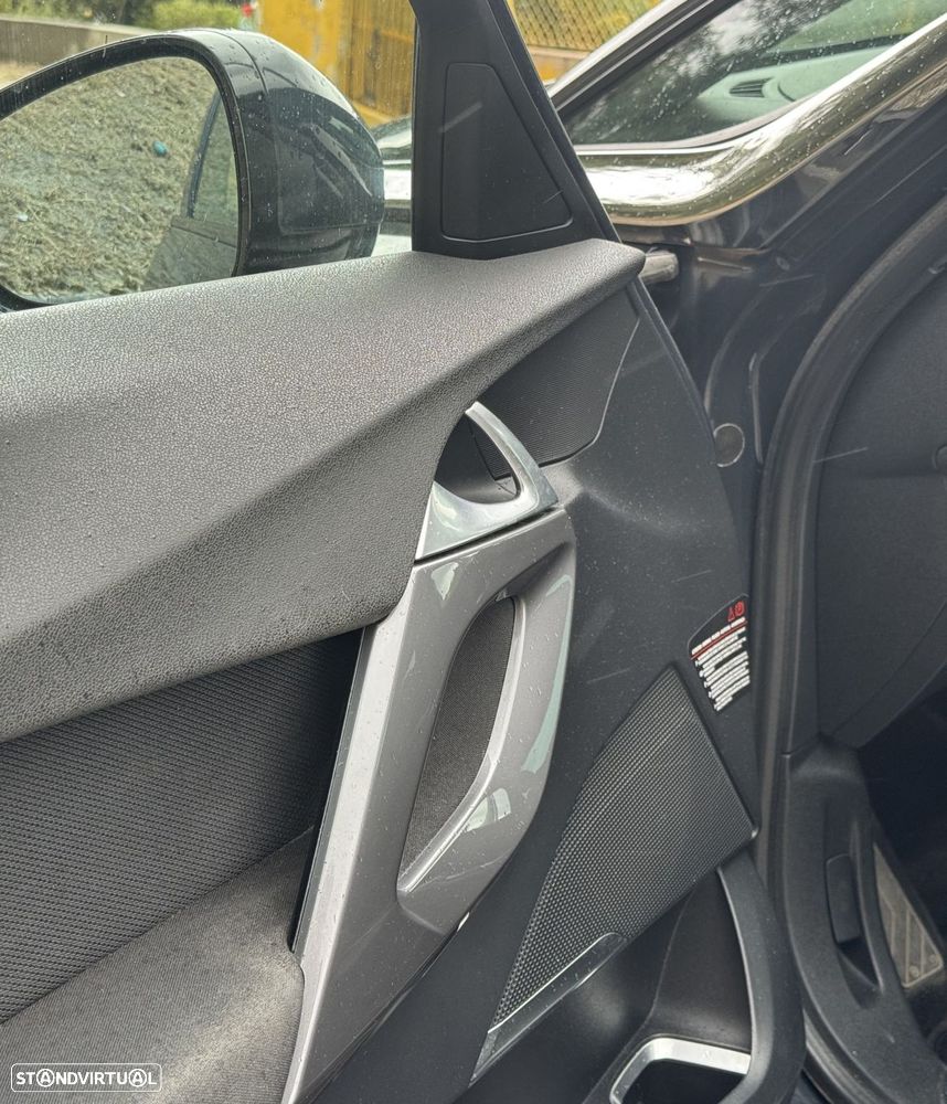 Citroën DS5 2.0 HDi Hybrid4 So Chic CMP6 - 14