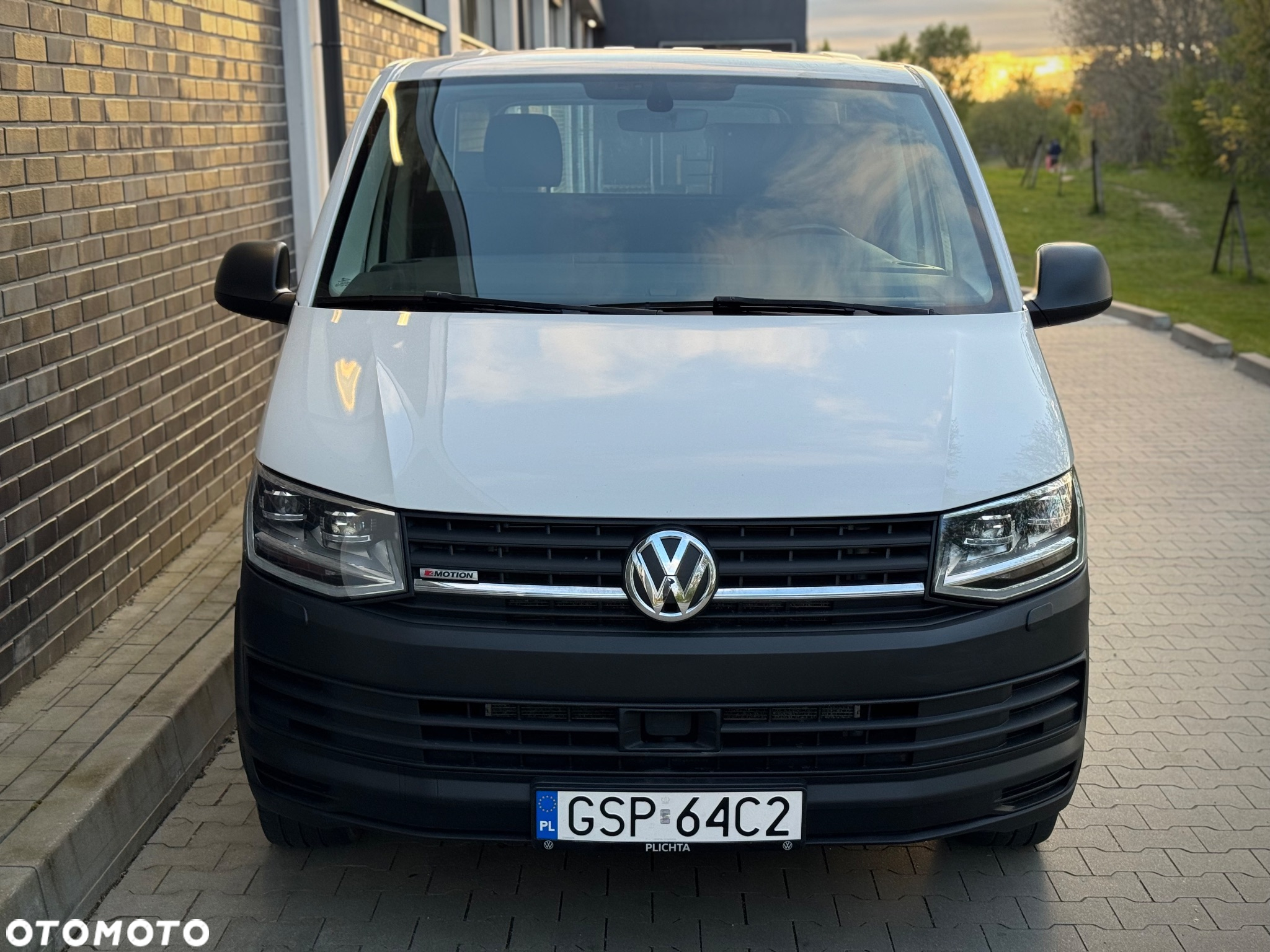 Volkswagen Transporter - 2
