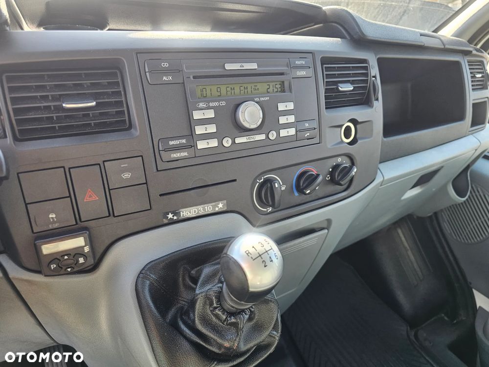 Ford Transit - 8
