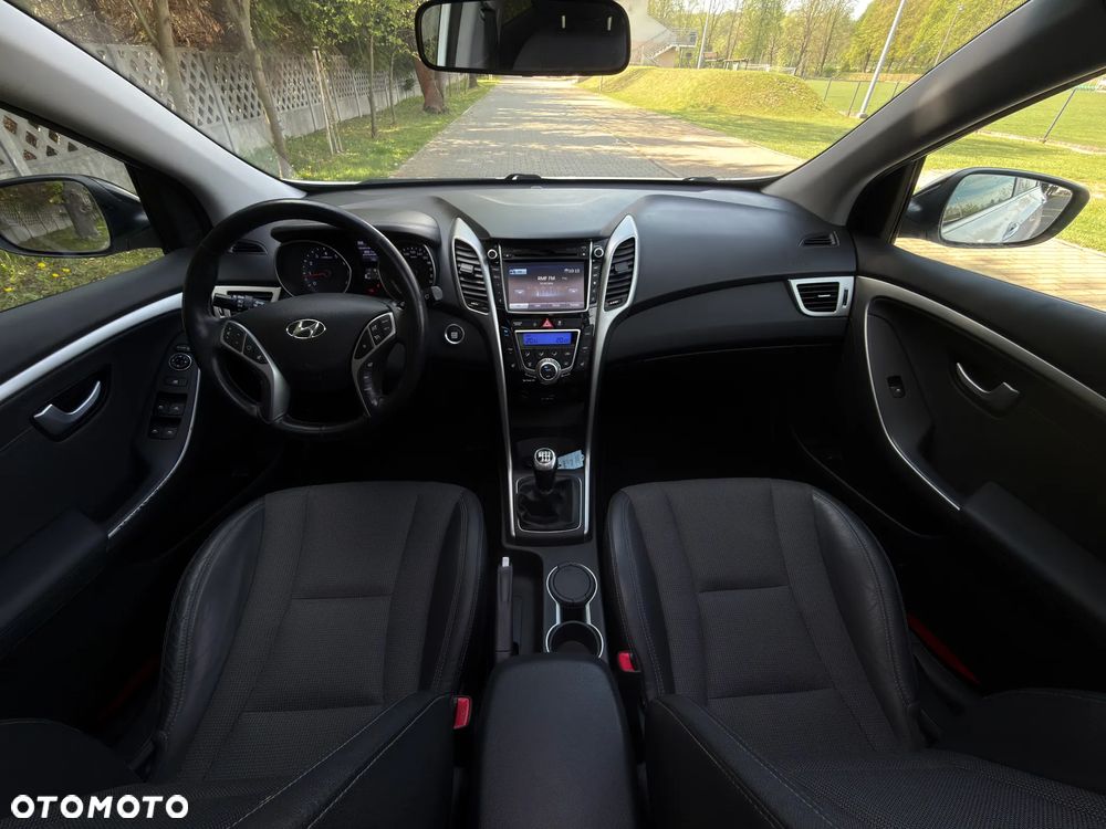 Hyundai i30 1.6 GDI Premium - 8