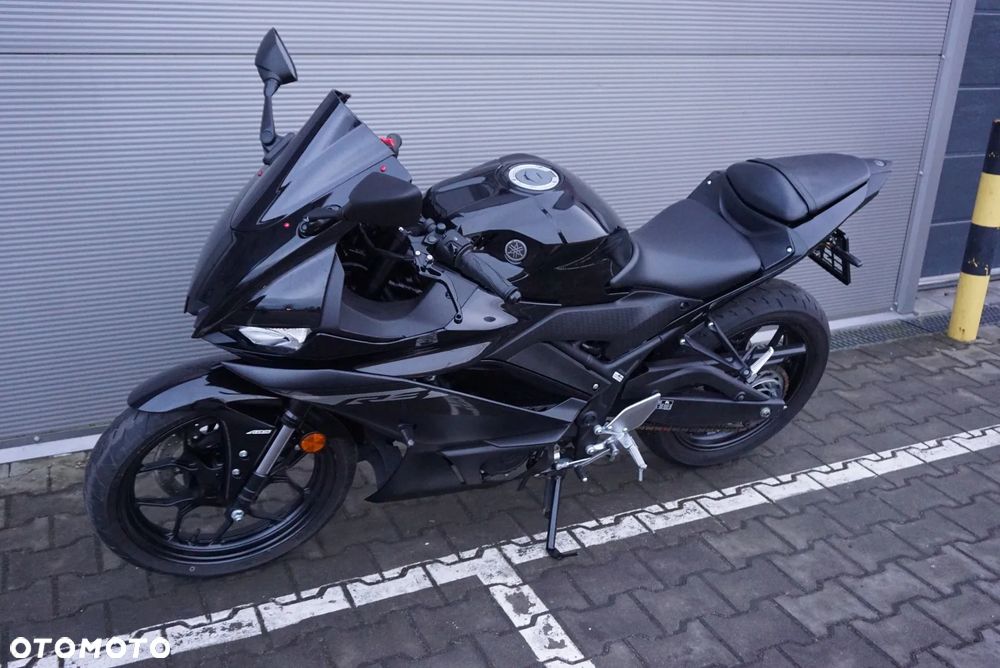 Yamaha YZF - 10