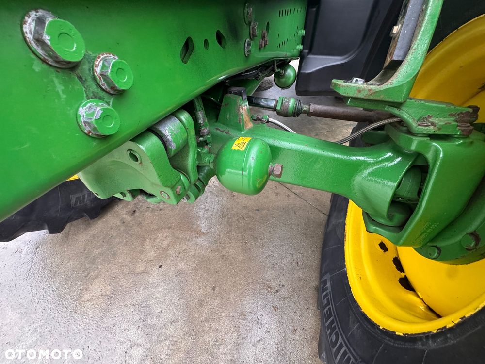 John Deere 6150 R - 19
